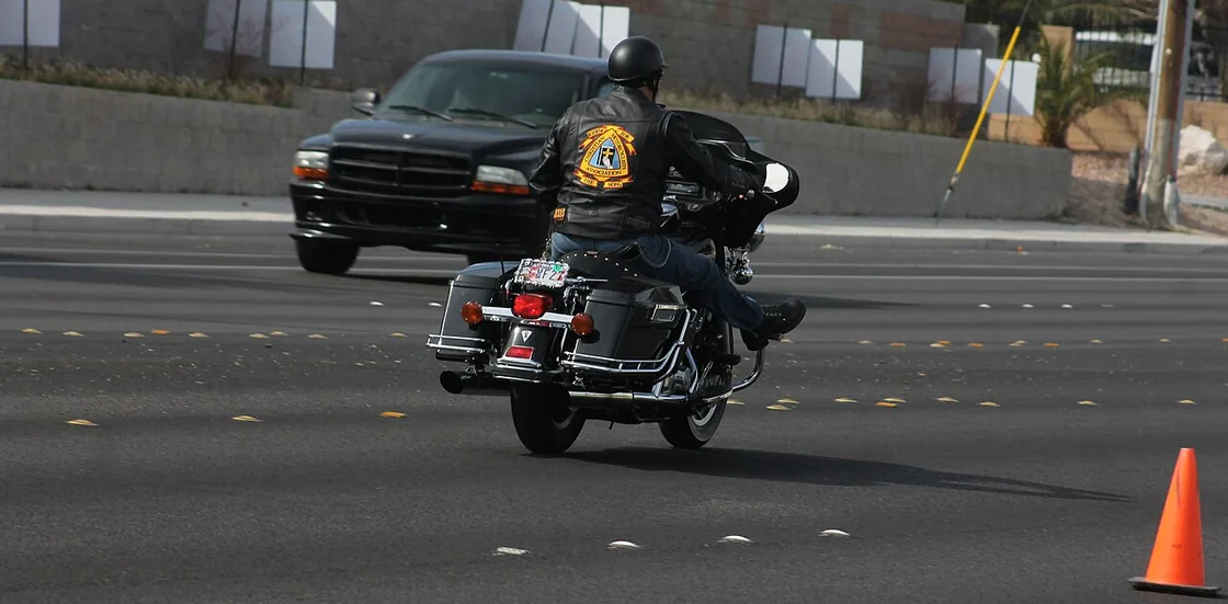 Auto & Moto